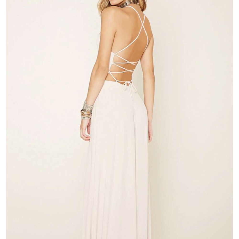 NEW Forever 21 Cream Lace Maxi Dress Medium